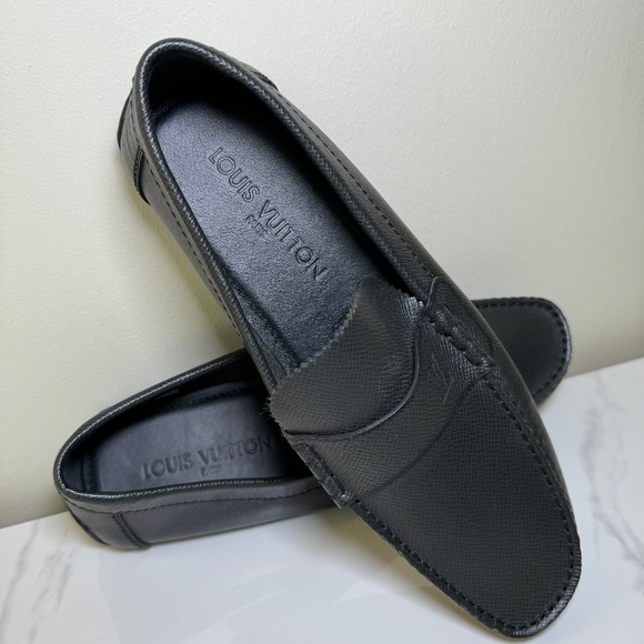 Black Leather Louis Vuitton Men Loafer - Picture 1 of 6